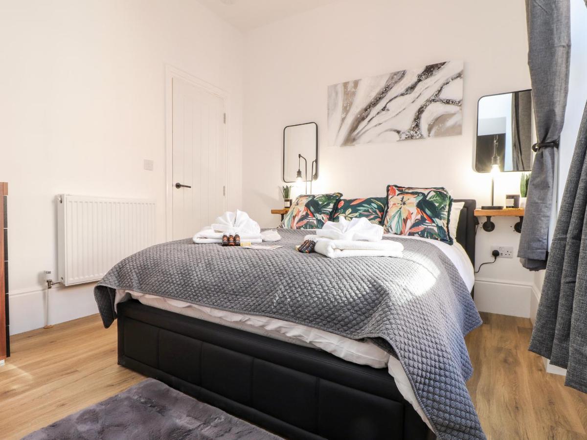 Apartament The Dynar Helston Zewnętrze zdjęcie